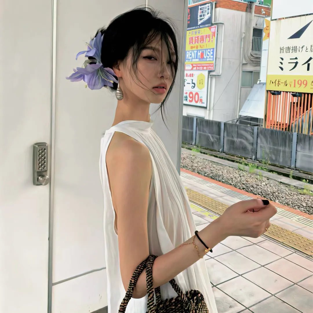 怪诞夏日